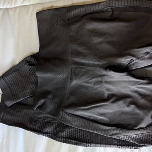 Zyia Leggings size small